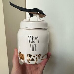 Rae Dunn FARM LIFE baby canister 🐄